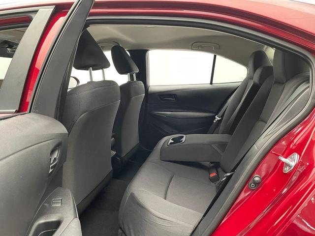 Photo of 2025 Pearl Toyota Corolla