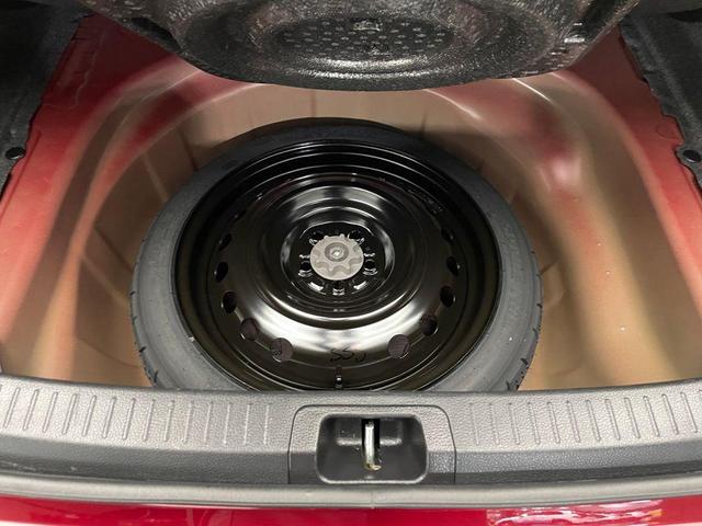 Photo of 2025 Pearl Toyota Corolla