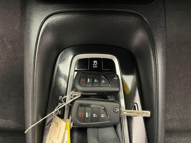 Photo of 2025 Pearl Toyota Corolla