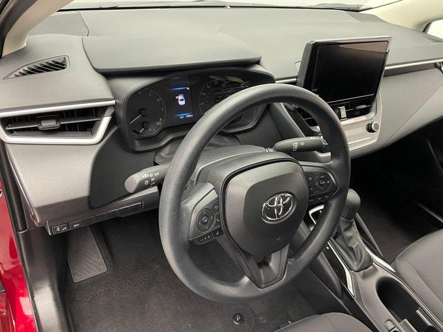 Photo of 2025 Pearl Toyota Corolla