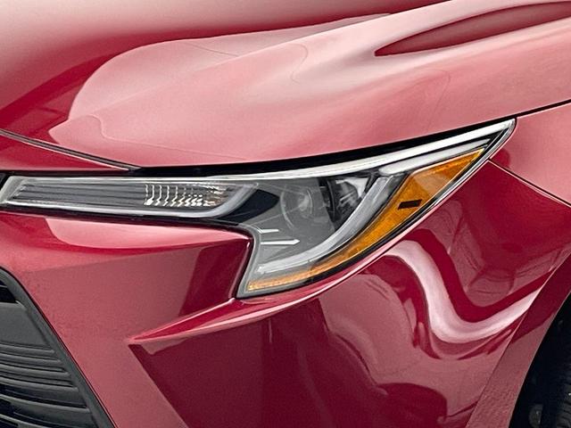 Photo of 2025 Pearl Toyota Corolla