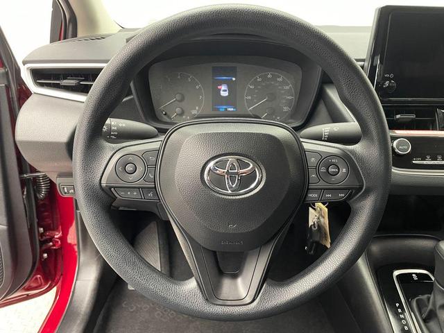 Photo of 2025 Pearl Toyota Corolla
