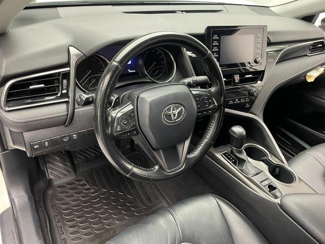 Photo of 2021 Super White Toyota Camry