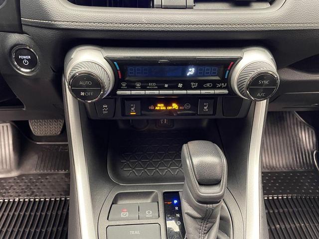 Photo of 2024 Silver Sky Toyota RAV4 Hybrid