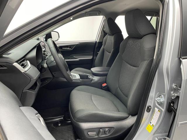 Photo of 2024 Silver Sky Toyota RAV4 Hybrid