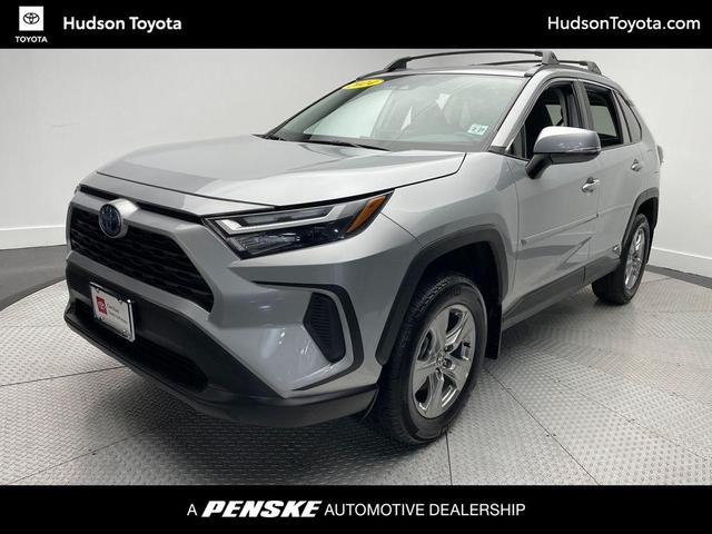 Photo of 2024 Silver Sky Toyota RAV4 Hybrid