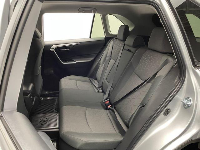 Photo of 2024 Silver Sky Toyota RAV4 Hybrid