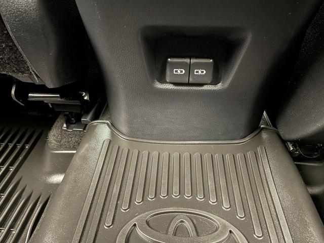 Photo of 2024 Silver Sky Toyota RAV4 Hybrid