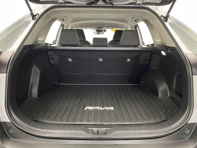 Photo of 2024 Silver Sky Toyota RAV4 Hybrid