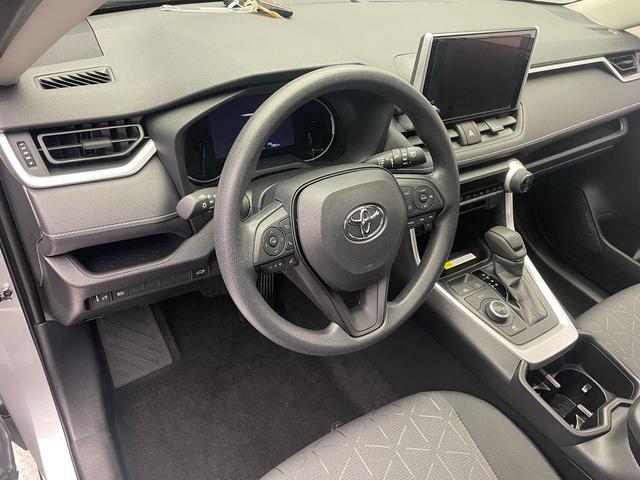 Photo of 2024 Silver Sky Metallic Toyota RAV4 Hybrid