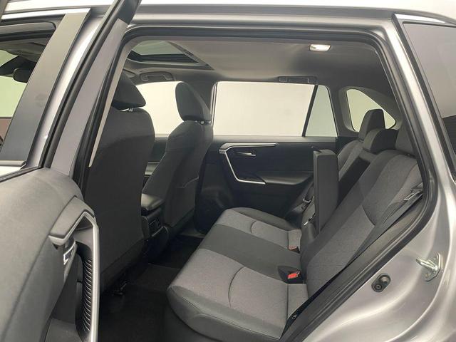 Photo of 2024 Silver Sky Metallic Toyota RAV4 Hybrid