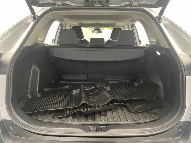 Photo of 2024 Silver Sky Metallic Toyota RAV4 Hybrid