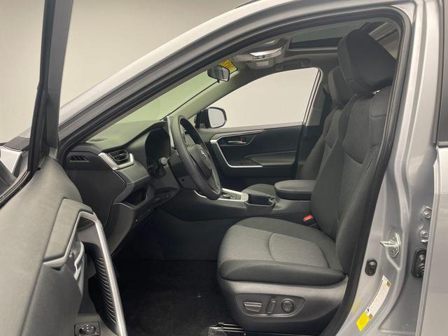 Photo of 2024 Silver Sky Metallic Toyota RAV4 Hybrid