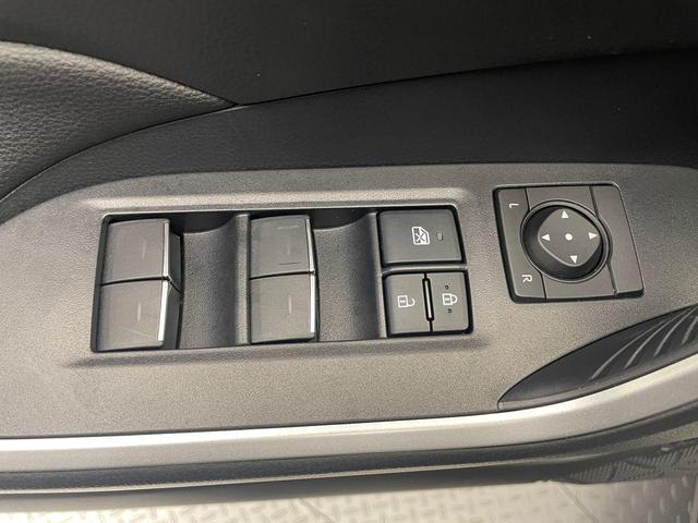 Photo of 2024 Silver Sky Metallic Toyota RAV4 Hybrid