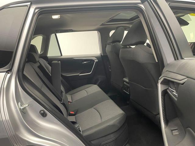 Photo of 2024 Silver Sky Metallic Toyota RAV4 Hybrid