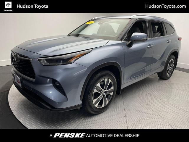 2021 Toyota Highlander