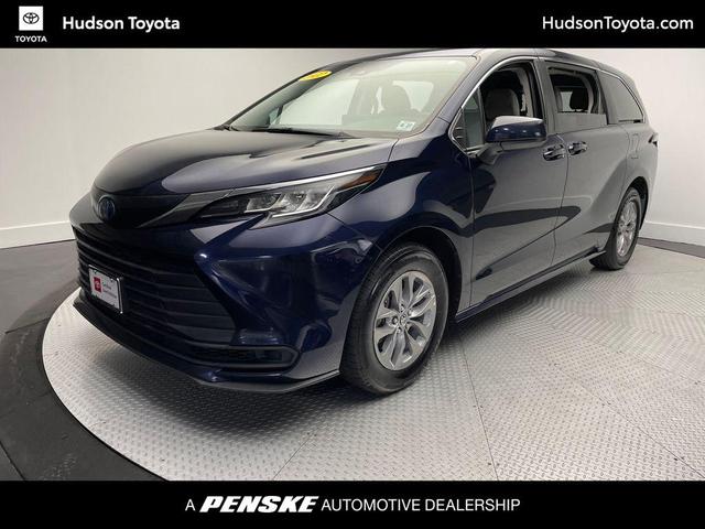 2022 Toyota Sienna