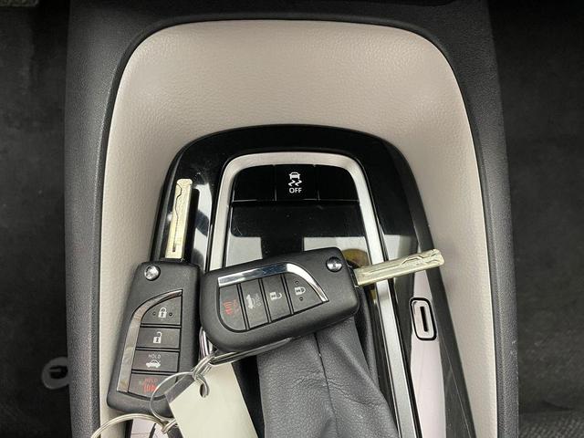 Photo of 2025 Ice Toyota Corolla
