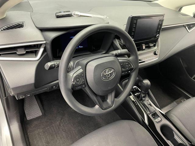 Photo of 2022 Classic Silver Metallic Toyota Corolla Hybrid