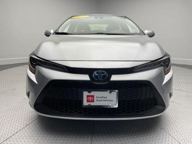 Photo of 2022 Classic Silver Metallic Toyota Corolla Hybrid