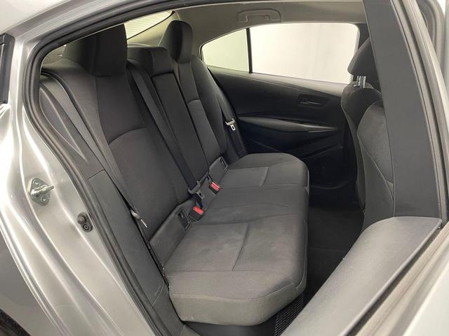 Photo of 2022 Classic Silver Metallic Toyota Corolla Hybrid