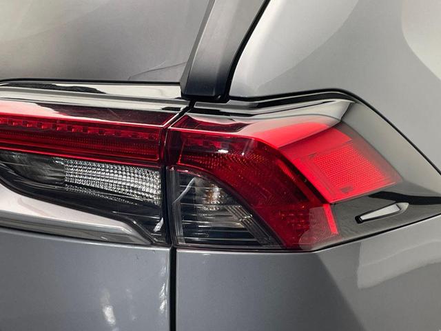Photo of 2022 Silver Sky Toyota RAV4