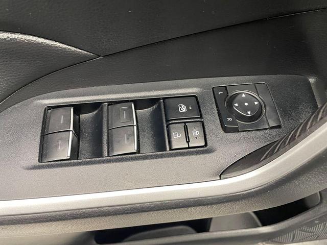 Photo of 2022 Silver Sky Toyota RAV4