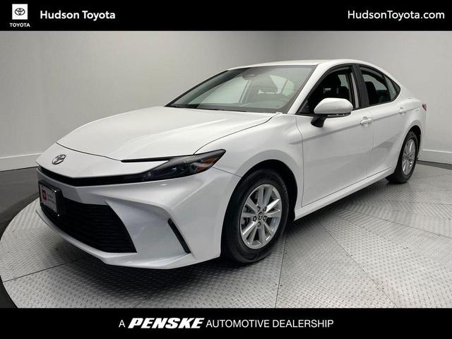 Photo of 2025 Ice Toyota Camry