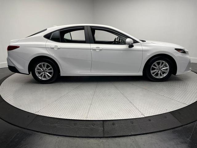Photo of 2025 Ice Toyota Camry
