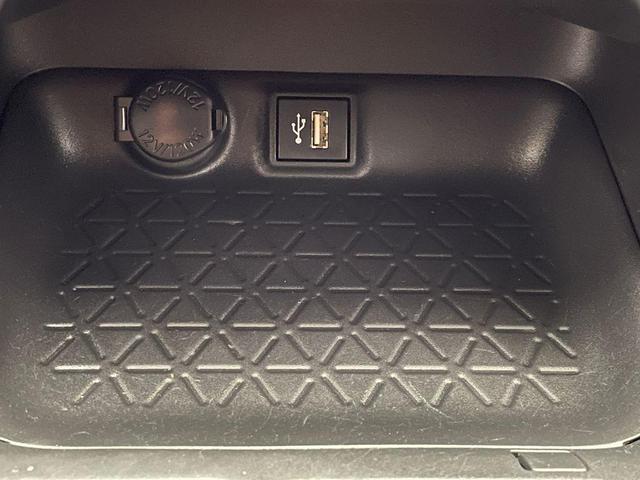 Photo of 2023 Magnetic Gray Toyota RAV4 Hybrid
