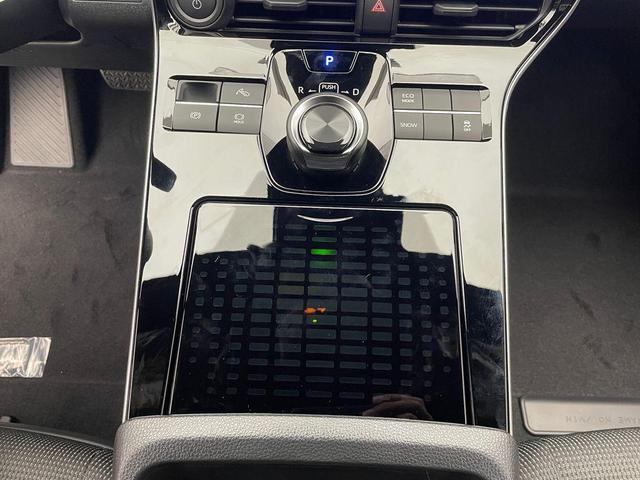 Photo of 2025 Metal Toyota bZ4X