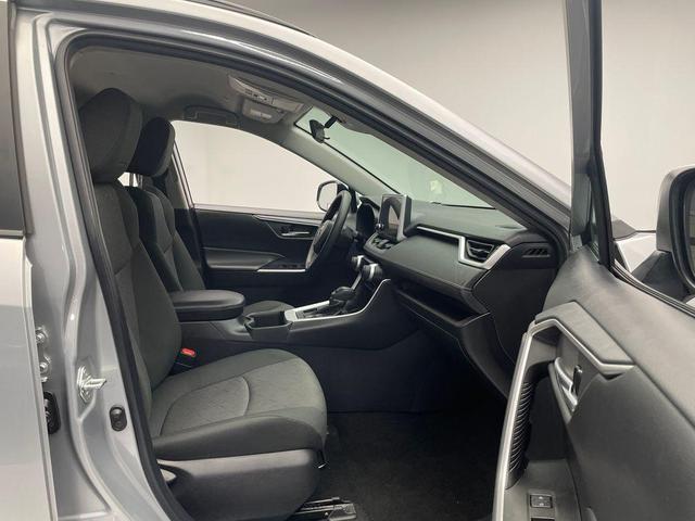 Photo of 2023 Silver Sky Toyota RAV4
