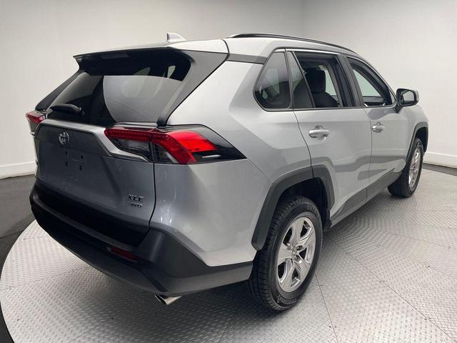 Photo of 2023 Silver Sky Toyota RAV4