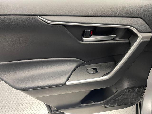 Photo of 2023 Silver Sky Toyota RAV4