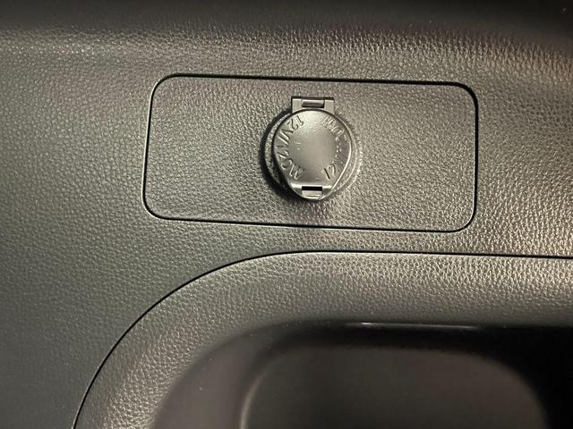Photo of 2024 Silver Sky Metallic Toyota RAV4 Hybrid