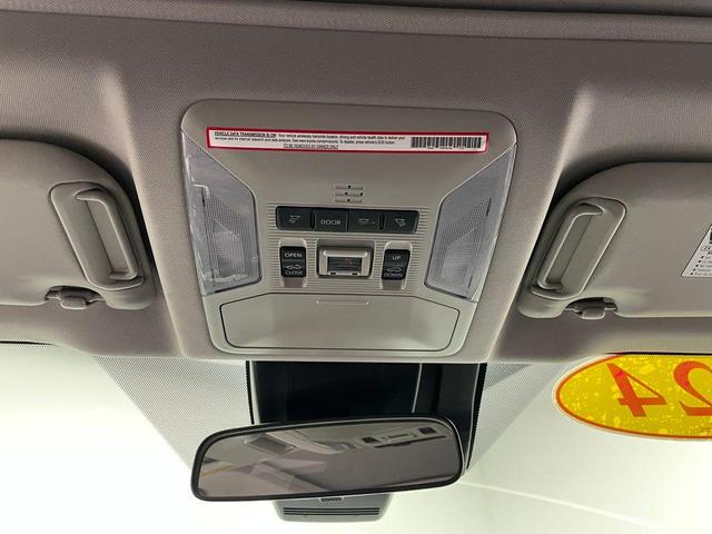 Photo of 2024 Silver Sky Metallic Toyota RAV4 Hybrid
