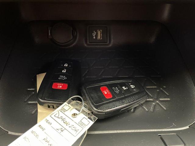 Photo of 2024 Silver Sky Metallic Toyota RAV4 Hybrid