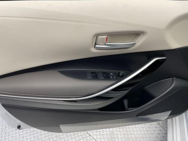 Photo of 2025 Ice Toyota Corolla Hybrid