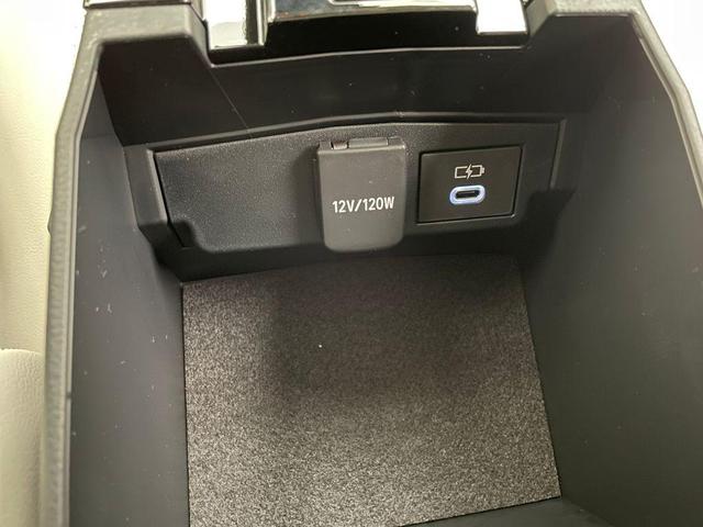 Photo of 2025 Ice Toyota Corolla Hybrid