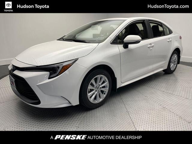 Photo of 2025 Ice Toyota Corolla Hybrid