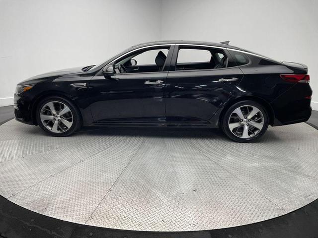Photo of 2019 Ebony Black Kia Optima