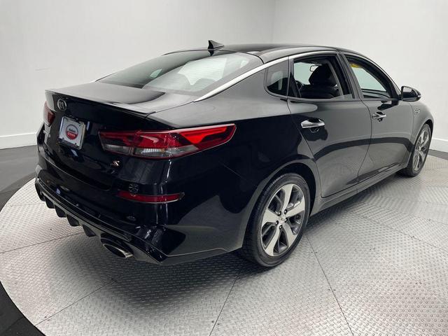 Photo of 2019 Ebony Black Kia Optima
