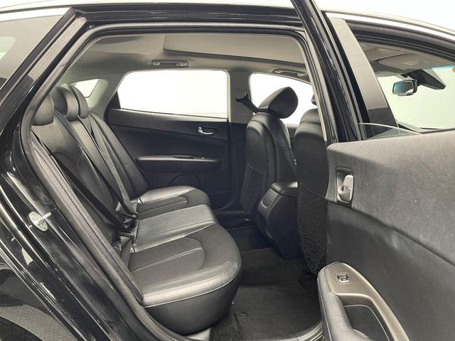 Photo of 2019 Ebony Black Kia Optima