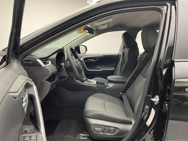 Photo of 2024 Midnight Black Toyota RAV4