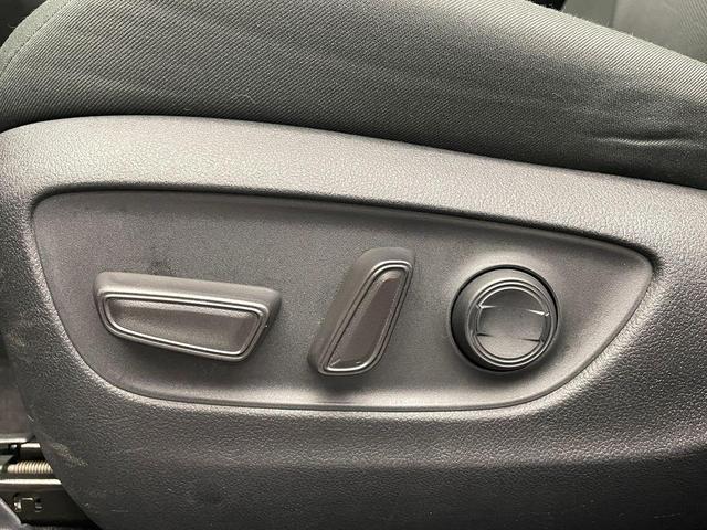 Photo of 2024 Midnight Black Toyota RAV4