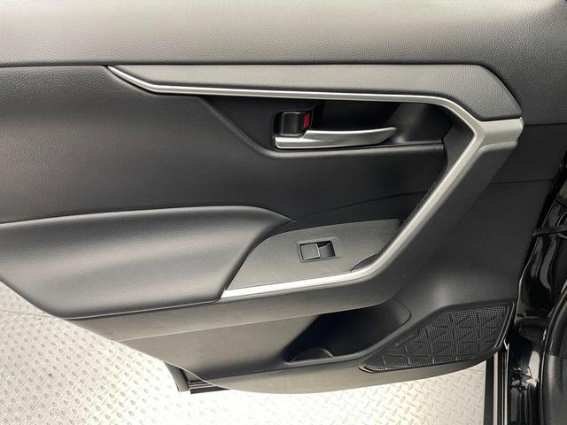 Photo of 2024 Midnight Black Toyota RAV4
