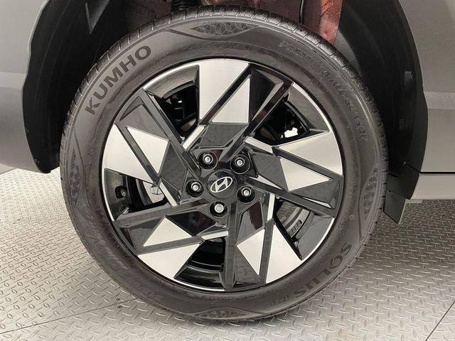Photo of 2025 Red Metallic Hyundai KONA
