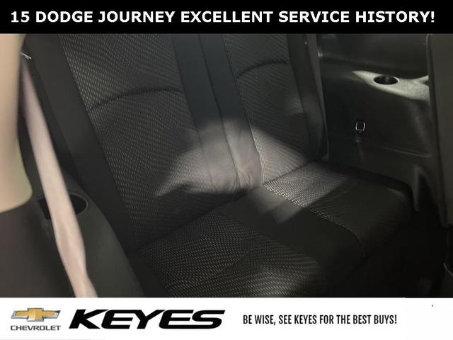 Photo of 2015 White Dodge Journey