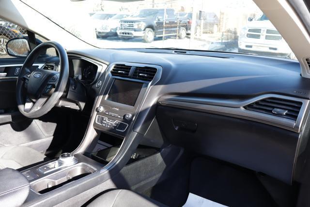 Photo of 2020 Gray Ford Fusion