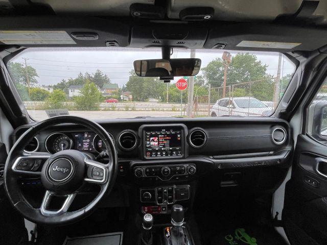 Photo of 2022 White Jeep Wrangler Unlimited 4xe